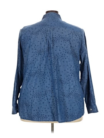 Croft & Barrow Long Sleeve Button-Down Shirt (view 2)
