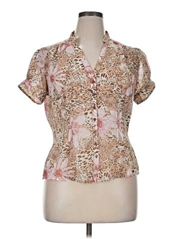 Violet & Claire Short Sleeve Blouse (view 1)
