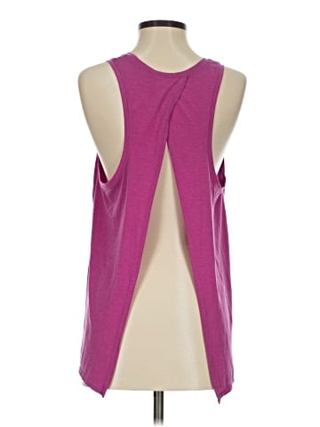 Gap Fit Sleeveless T-Shirt (view 2)