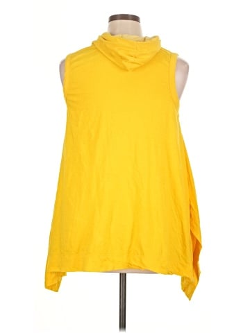 What's Hot... Sleeveless T-Shirt (view 2)