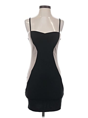 XXI Cocktail Dress (view 1)