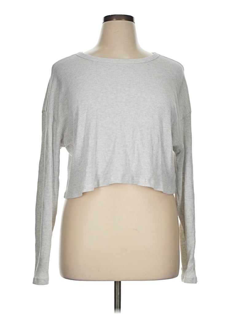 Pre-owned Sunday Best 3/4 Sleeve T-shirt In Silver