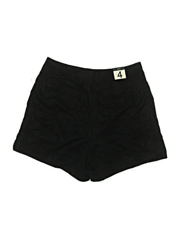 Gap Shorts (view 2)