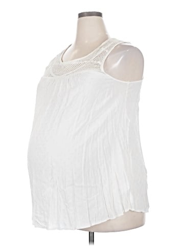 Liz Lange Maternity for Target Sleeveless Blouse (view 1)