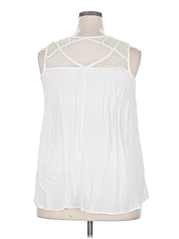 Liz Lange Maternity for Target Sleeveless Blouse (view 2)