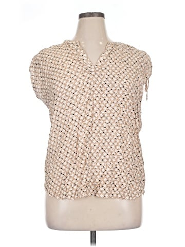 Pleione Short Sleeve Blouse (view 1)