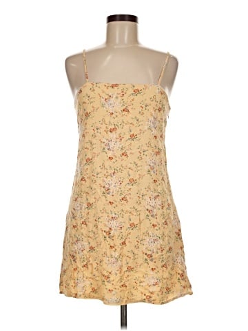 American Eagle Outfitters Casual Dress (view 1)