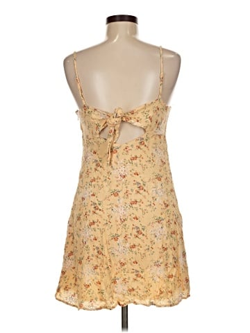 American Eagle Outfitters Casual Dress (view 2)