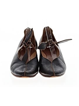 Cydwoq Heels (view 2)