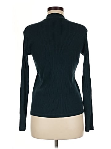 Uniqlo Turtleneck Sweater (view 2)