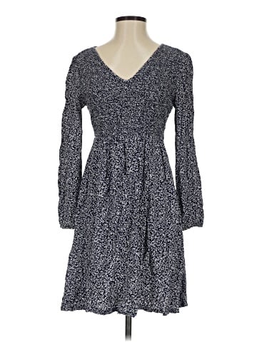 Old Navy Casual Dress (view 1)