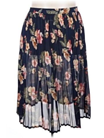 Sag Harbor Casual Skirt (view 1)
