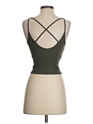 Vuori Tank Top (view 2)