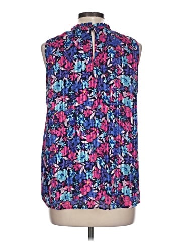 Cupcakes & Cashmere Sleeveless Blouse (view 2)