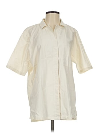 Melrose and Market Short Sleeve Button-Down Shirt (view 1)