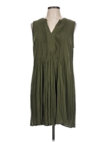 Old Navy Casual Dress (view 1)