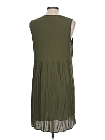 Old Navy Casual Dress (view 2)