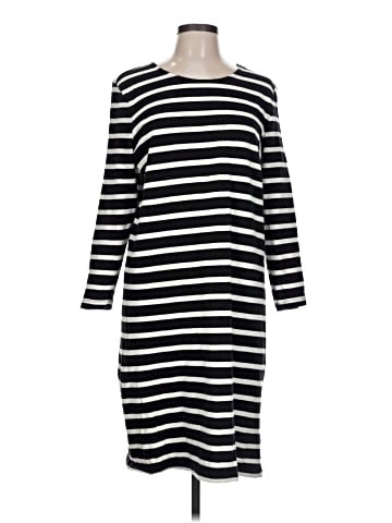 Old Navy Casual Dress (view 1)