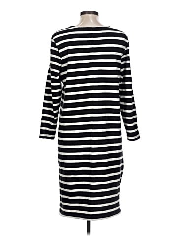 Old Navy Casual Dress (view 2)