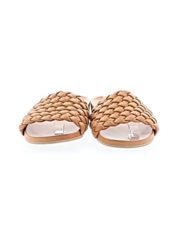 Universal Thread Sandals (view 2)