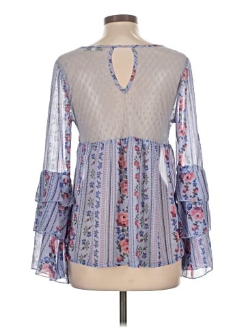 Crave Fame By Almost Famous 3/4 Sleeve Blouse (view 2)