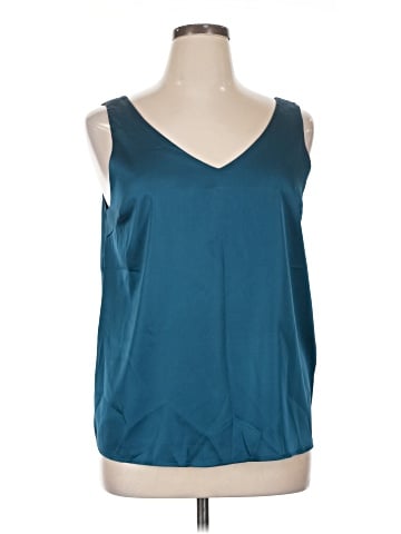 Ekouaer Sleeveless Blouse (view 1)