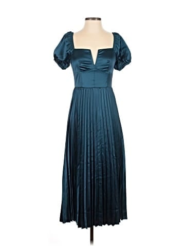 Lulus Cocktail Dress (view 1)
