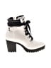 Mia White Boots Size 9 - photo 1