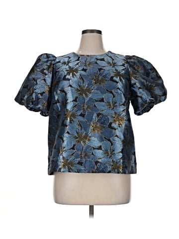 Pomander Place Short Sleeve Blouse (view 1)