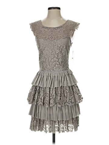 Robbi & Nikki Cocktail Dress (view 1)