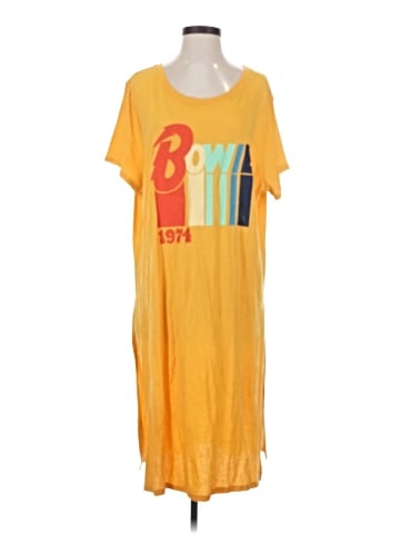 Wonder Woman Casual Dress (view 1)