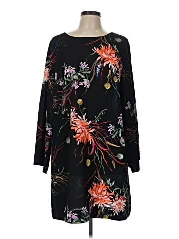 H&M Casual Dress (view 1)