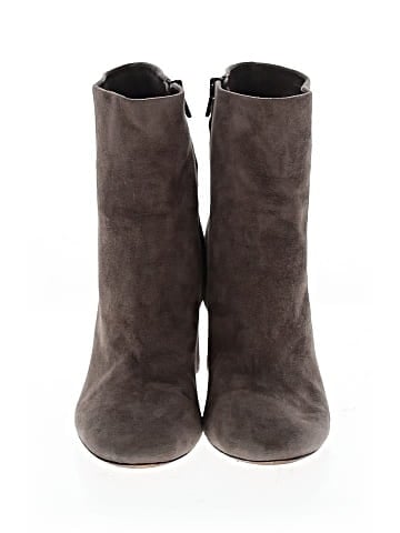 Vince. Ankle Boots (view 2)