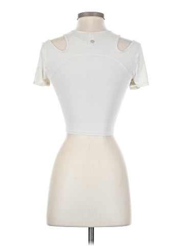 Lululemon Athletica Short Sleeve Turtleneck (view 2)
