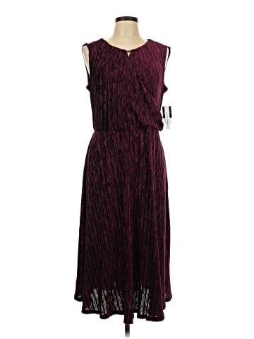 Sandra Darren Casual Dress (view 1)