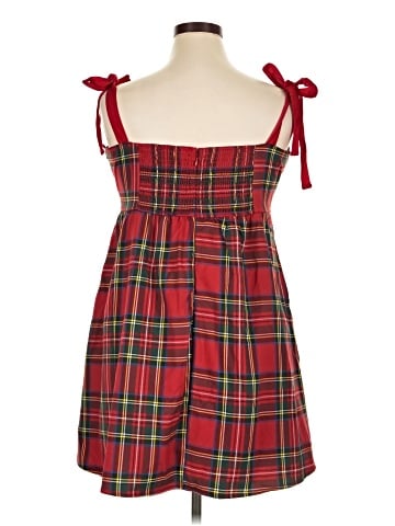 Francesca's Casual Dress (view 2)