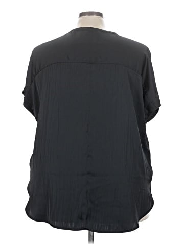 Old Navy Short Sleeve Blouse (view 2)