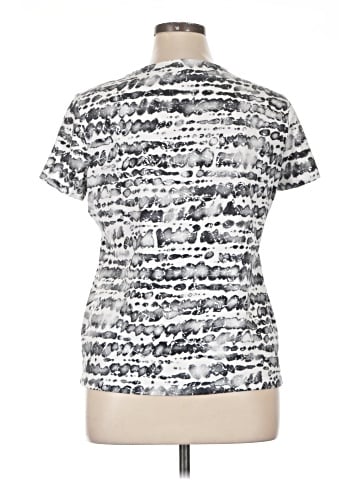 Zenergy by Chico's Short Sleeve T-Shirt (view 2)