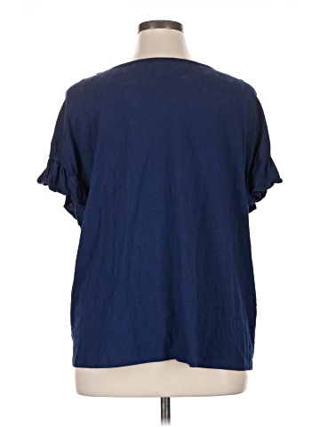 St. John's Bay Short Sleeve T-Shirt (view 2)