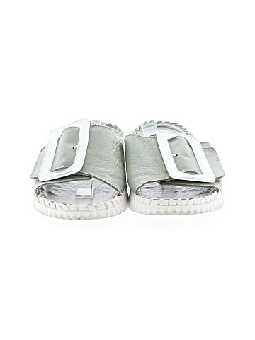 Eric Michael Sandals (view 2)