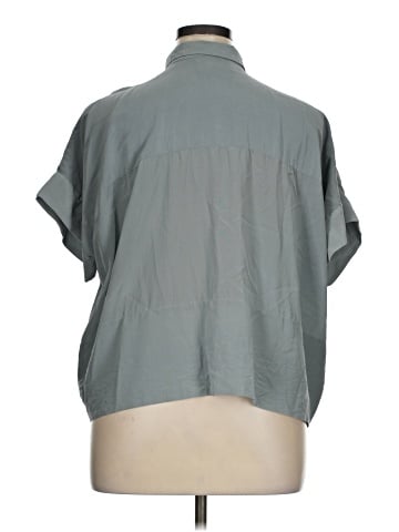Everlane Short Sleeve Blouse (view 2)