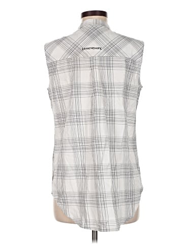 Legendary Whitetails Sleeveless Button-Down Shirt (view 2)