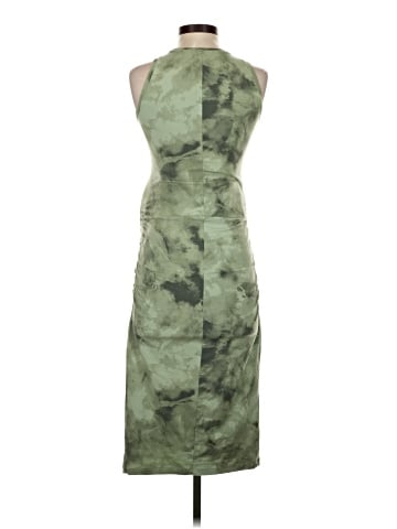 Old Navy Casual Dress (view 2)