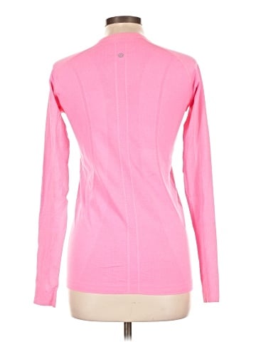 Lululemon Athletica Long Sleeve T-Shirt (view 2)