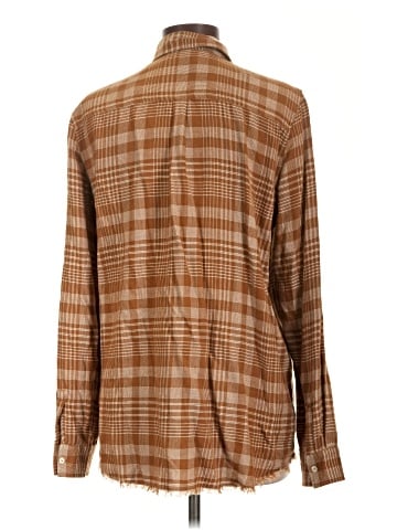 Carve Designs Long Sleeve Button-Down Shirt (view 2)