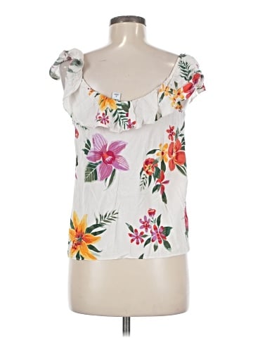 Old Navy Sleeveless Blouse (view 2)