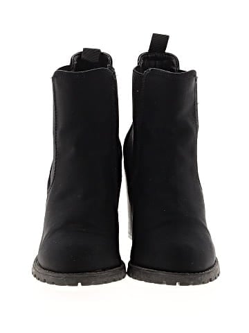 Simply Vera Vera Wang Ankle Boots (view 2)