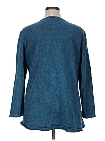 Jess & Jane Pullover Sweater (view 2)