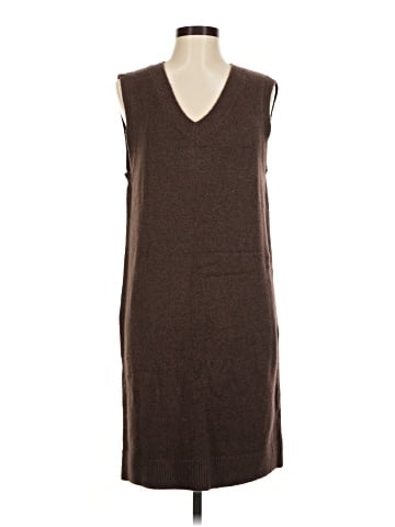 Old Navy Casual Dress (view 1)