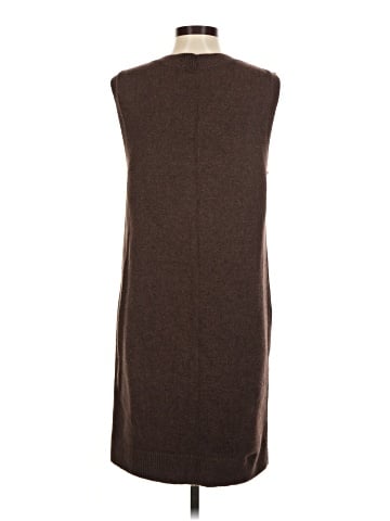 Old Navy Casual Dress (view 2)